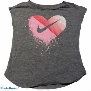 Grey & Pink Nike t-shirt. Girls Size 3T.